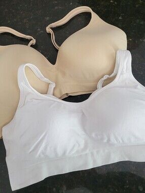 Pair of Underoutfit Bras Size XL